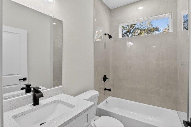 Building Photo - 8162 N Maltese Dr