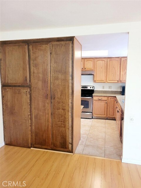 Building Photo - 158 Avenida Majorca