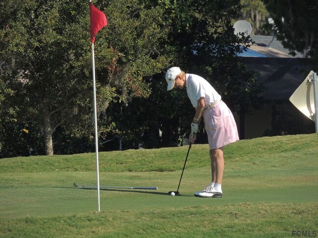 Building Photo - 13 Broadmore Cir