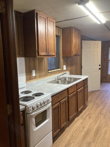 Building Photo - 179 Quarry Ln