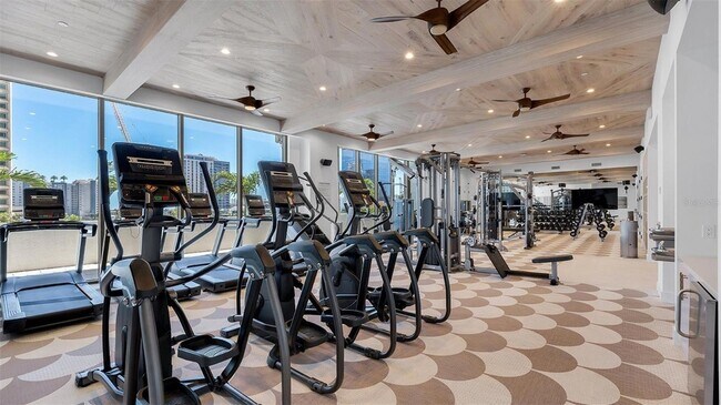 Building Photo - 225 1st Ave N