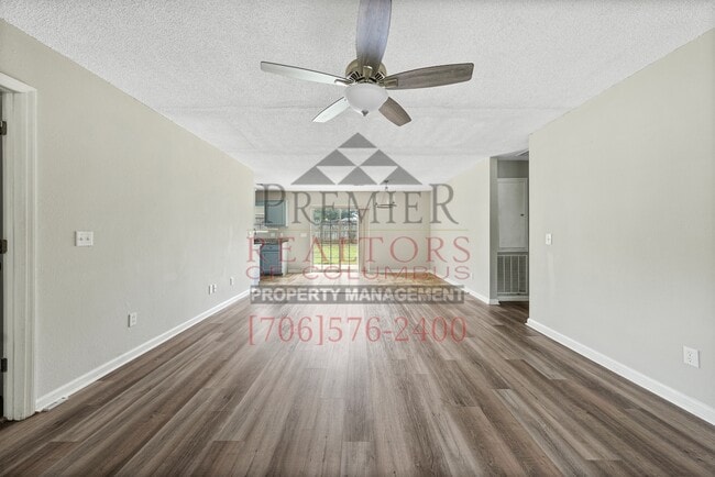 Building Photo - 8440 Canaan Dr
