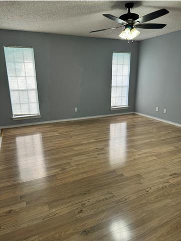 Building Photo - 1902 Aspen Dr