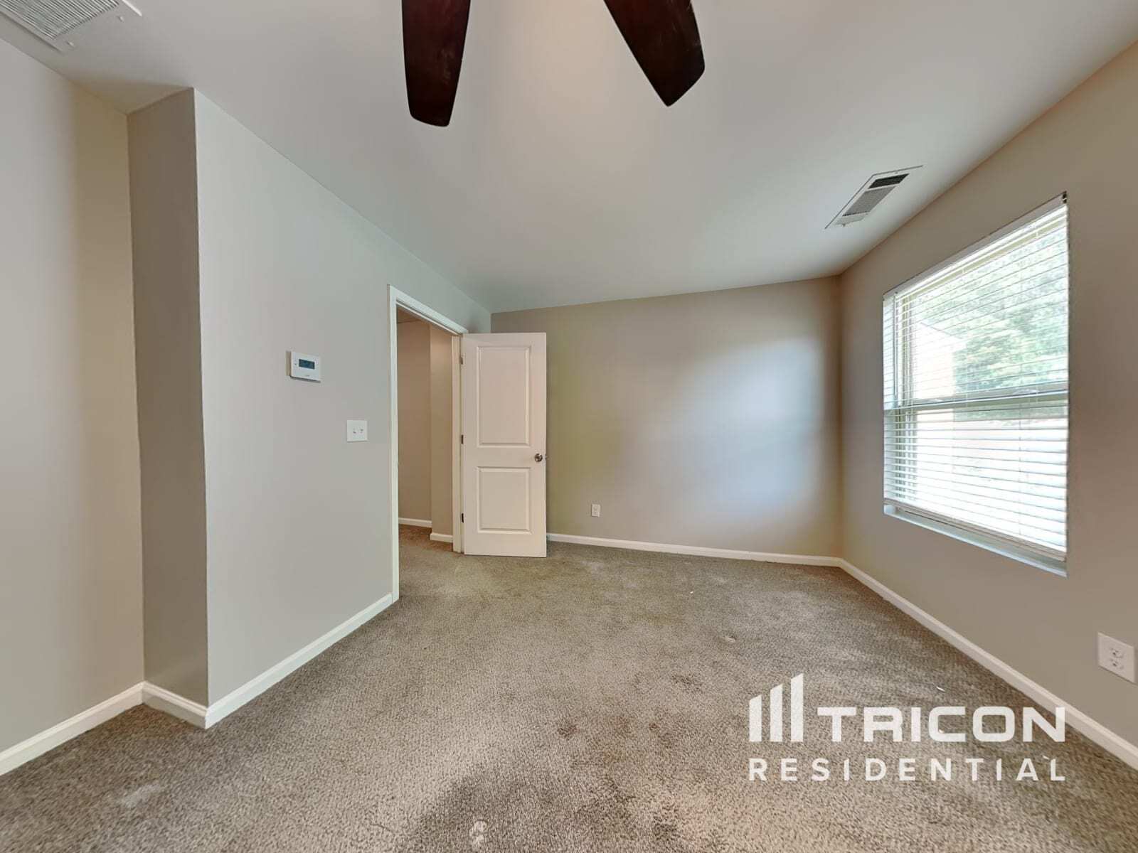 Building Photo - 419 Renown Ct