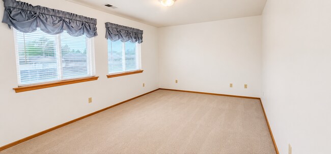 Building Photo - 2330 Adkins Ct