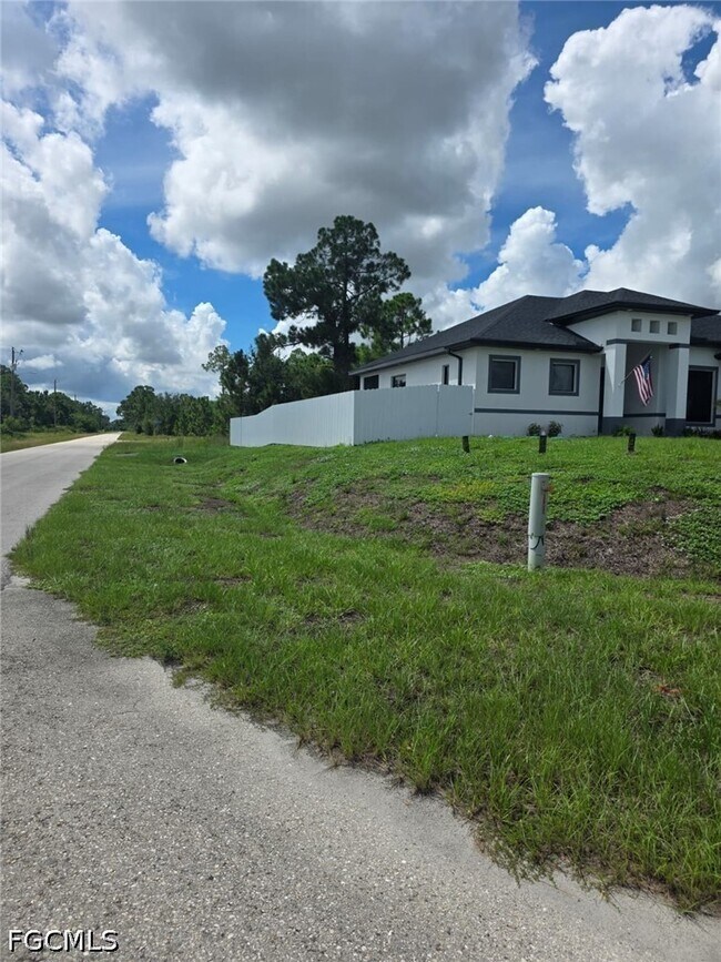 Building Photo - 1254 Nimitz Blvd