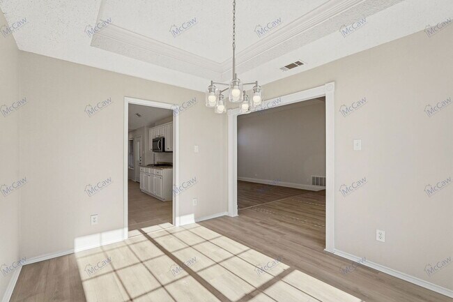 Building Photo - 2314 Stillwater Dr