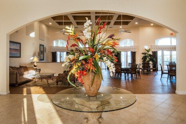 Building Photo - 6136 Santa Margarito Dr