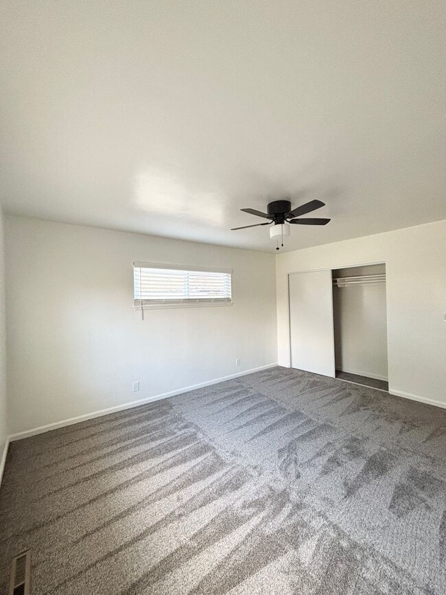 Building Photo - Beautiful 3 Bedroom on the Southside!