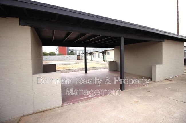 Building Photo - 4306 N 12th St