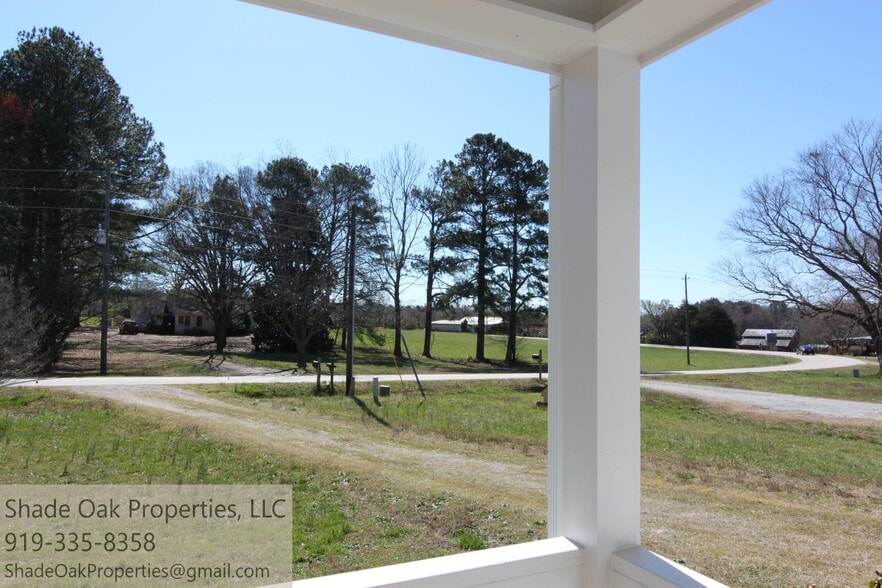 Building Photo - 8608 Manns Loop Rd