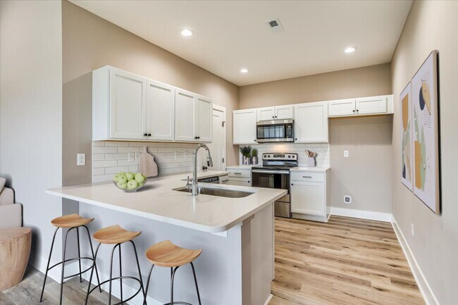 Building Photo - Northgate-Maxine Plan