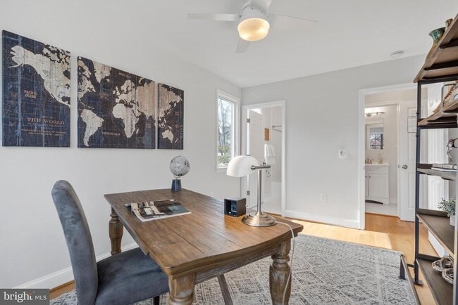 Building Photo - 2426 N Powhatan St