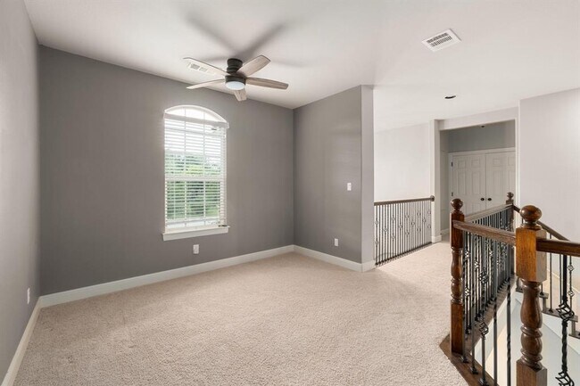 Building Photo - 15509 Boulder Heights