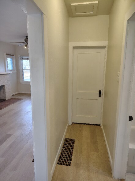 Building Photo - 3855 Julian St