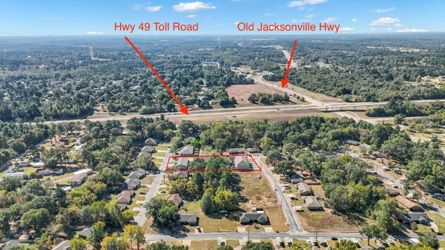 Building Photo - 16117 Pawnee Dr