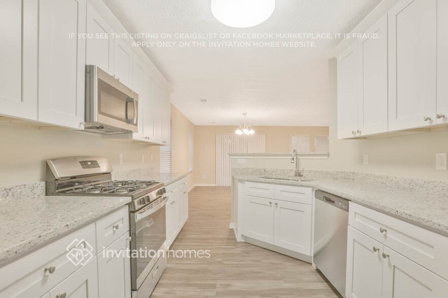 Building Photo - 3227 Sable Run Rd