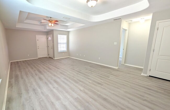 Building Photo - 3601 N Arroyo Park Ln