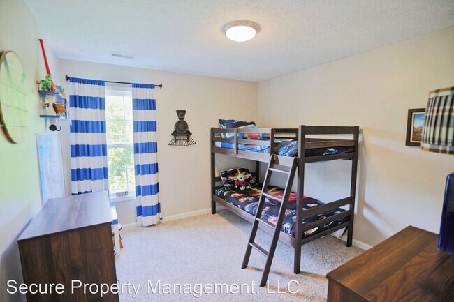 Building Photo - 3 br, 2.5 bath House - 636 Winding Bluff Way