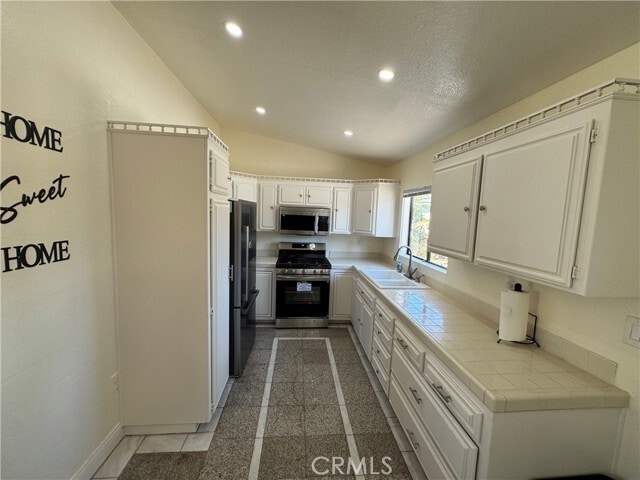 Building Photo - 28302 Alessandro Blvd