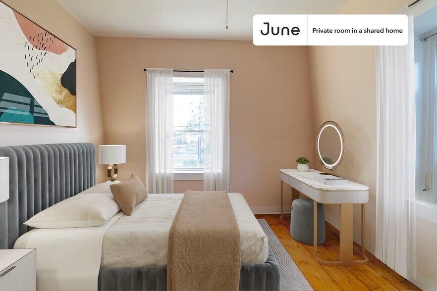 Primary Photo - Private bedroom in 2 bed/1 bath Home