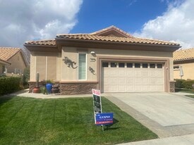 Building Photo - 481 Sandpiper St