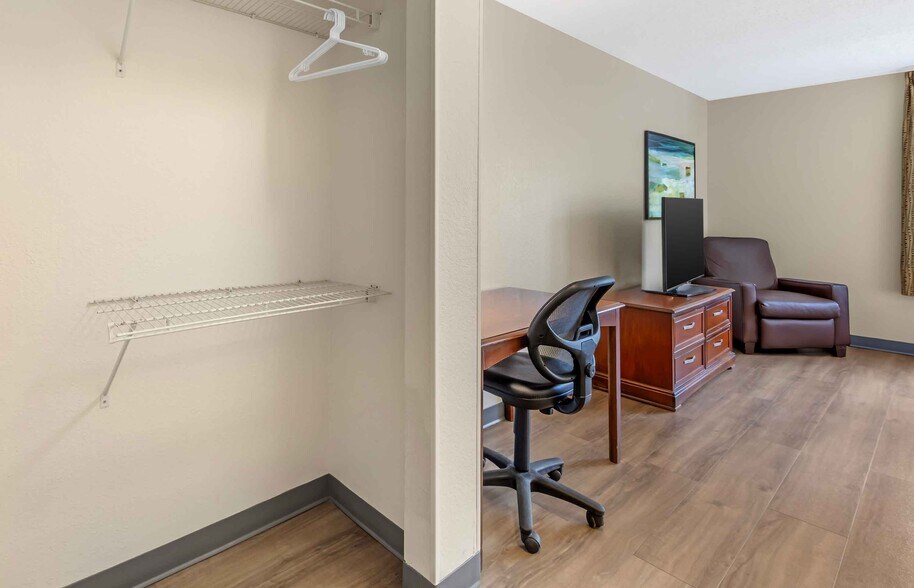 Building Photo - Furnished Studio-West Palm Beach - Northpoint Corporate Park