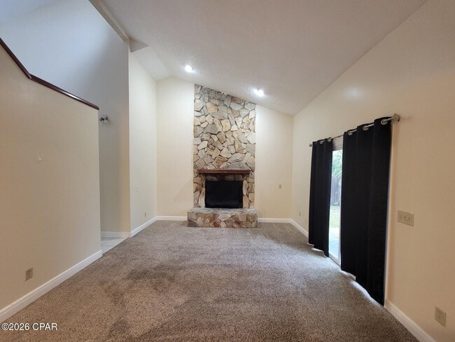 Building Photo - 866 Premier Dr