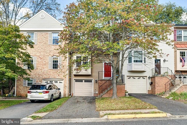 Building Photo - 6153 Forest Creek Ln