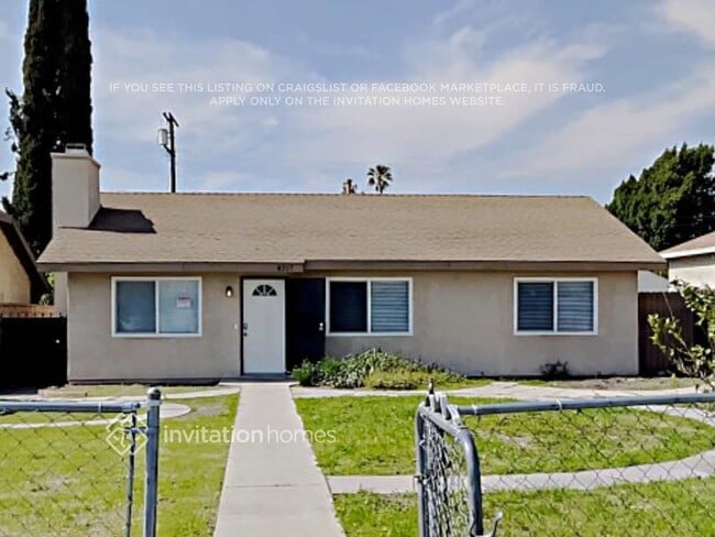 Building Photo - 8217 Laurel Canyon Blvd