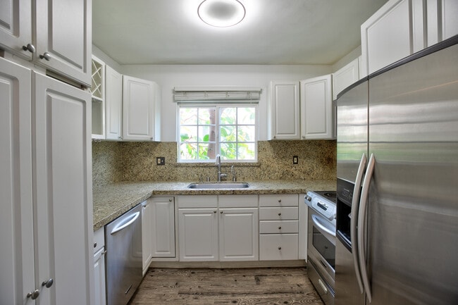 Building Photo - 1337 Berkeley St