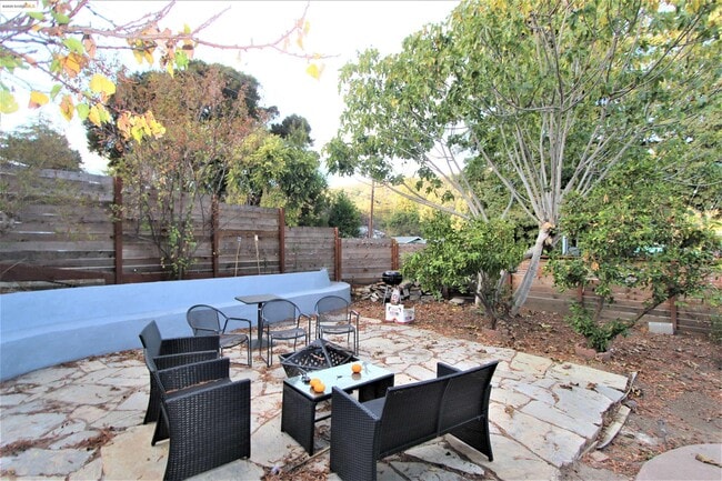 Building Photo - 7909 Winthrope St