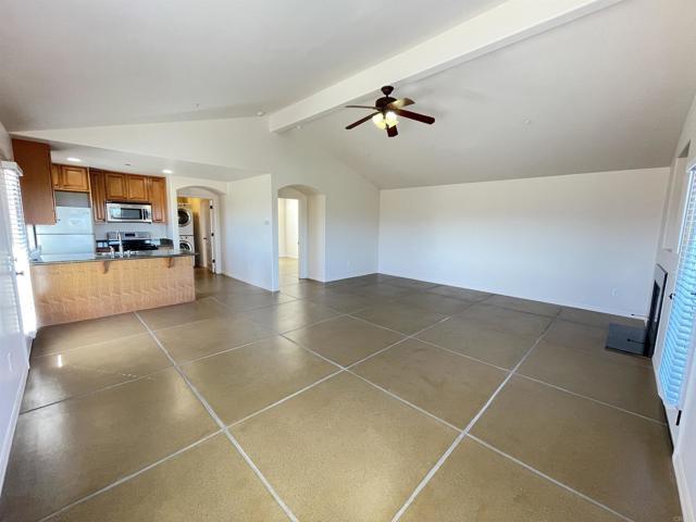 Building Photo - 12465 Hillpoint Ct