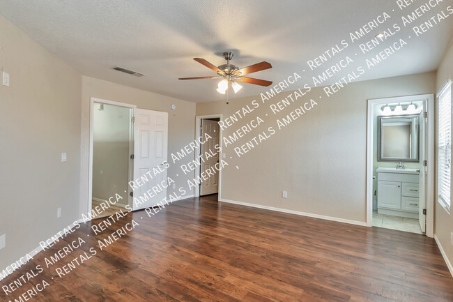 Building Photo - 3408 N Green Gulch Ct