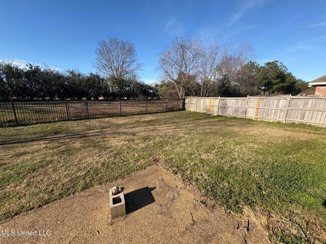 Building Photo - 3 Bed/2 Bath Home in Pearl in Patrick Farms