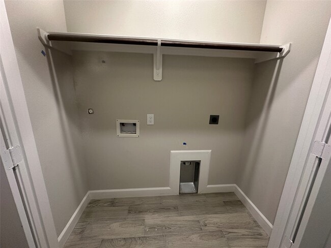 Building Photo - 104 Turner Dr