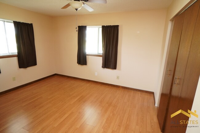 Building Photo - 8954 SW 101st Pl