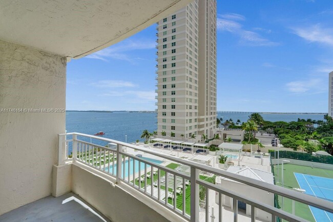 Building Photo - 770 Claughton Island Dr