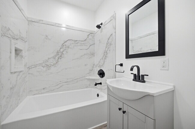 Building Photo - GORGEOUSLY REMODELED 2 BED HOUSE FOR RENT IN HAMPTON!