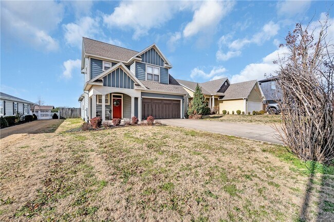 Building Photo - 442 SW Glover St