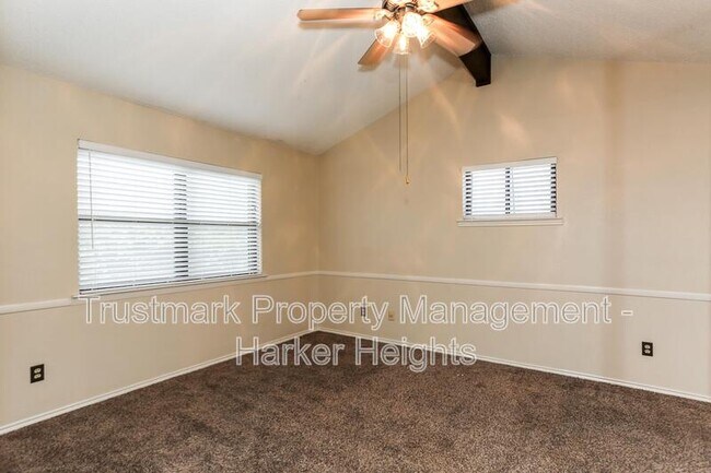 Building Photo - 1208 Westway Cir