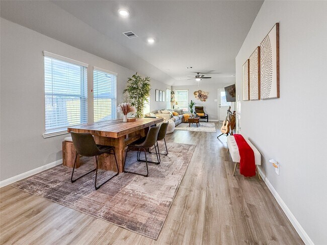 Building Photo - 25611 Ivory Gull Wy