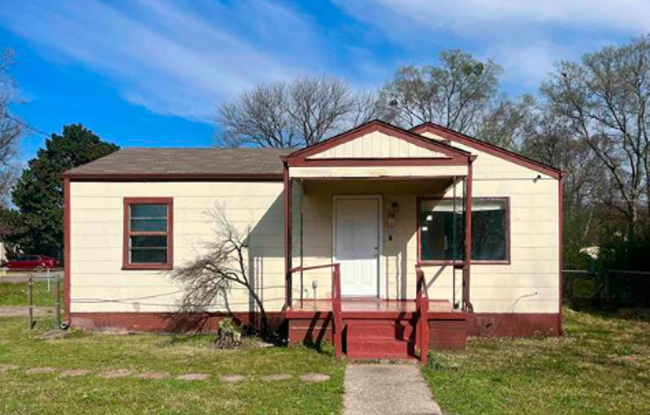 Primary Photo - MOVE IN SPECIAL OFFERED! RENT READY! NEW T...