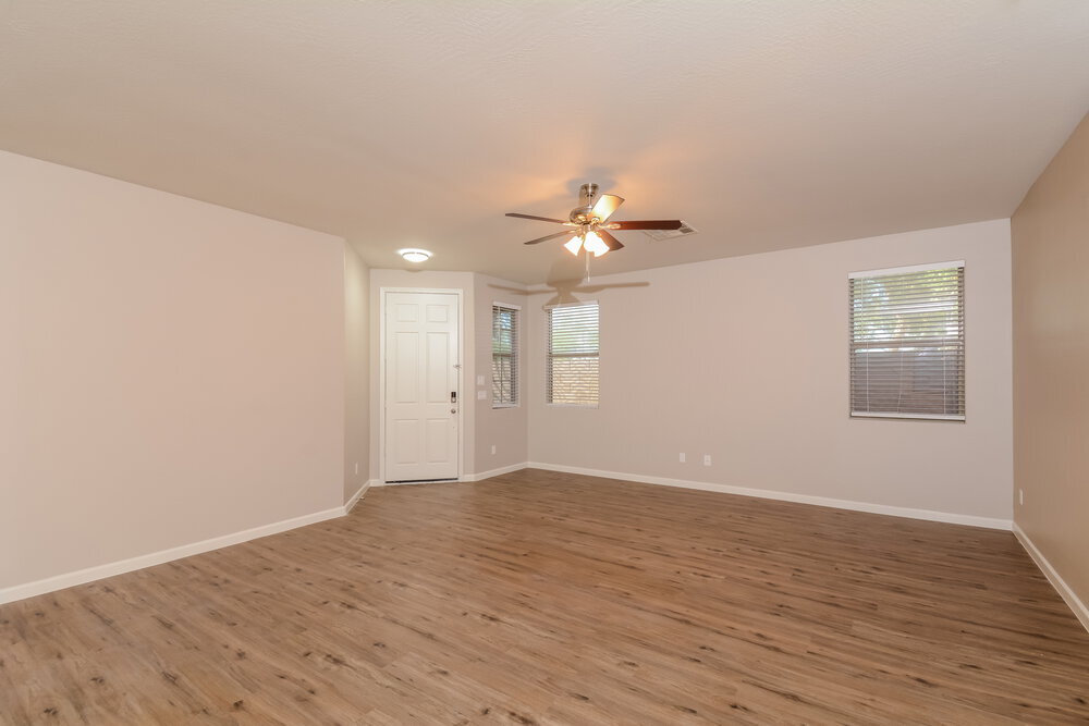 Building Photo - 11838 W Foothill Dr