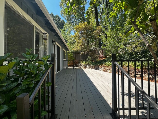 Building Photo - Single Family in Morgan Ranch