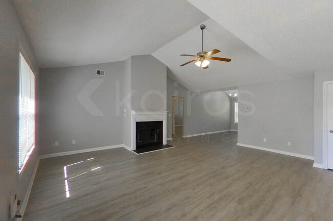 Building Photo - 118 Vineyard Ridge Dr