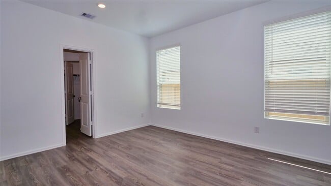 Building Photo - 22612 Malvicino Dr