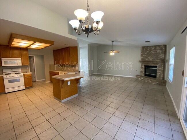 Building Photo - 1239 El Portal Dr