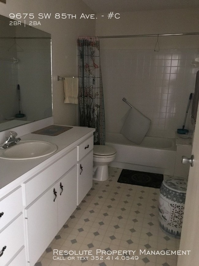 Building Photo - Fully Furnished 2/2 in On Top of the World