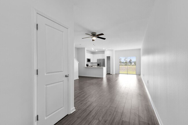 Building Photo - Marion Ranch 3/2.5/1 Townhome!